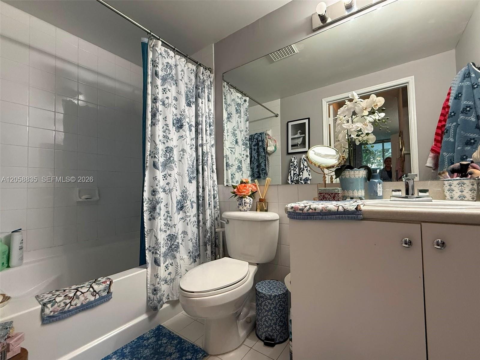 5085 NW 7th Street 406 — photo 9