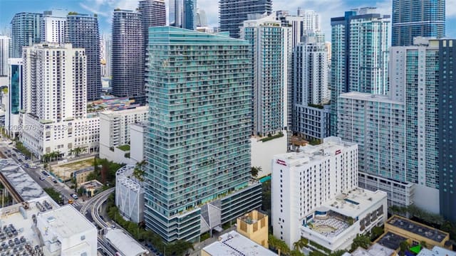 79 SW 12th Street 2302S, Miami, FL 33130