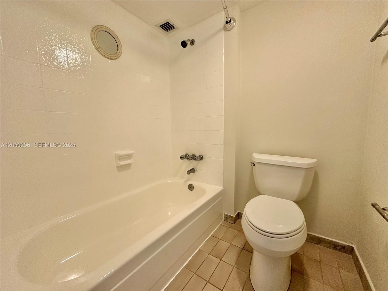 2450 NE 135th Street 1005, North Miami, FL 33181 photo 15