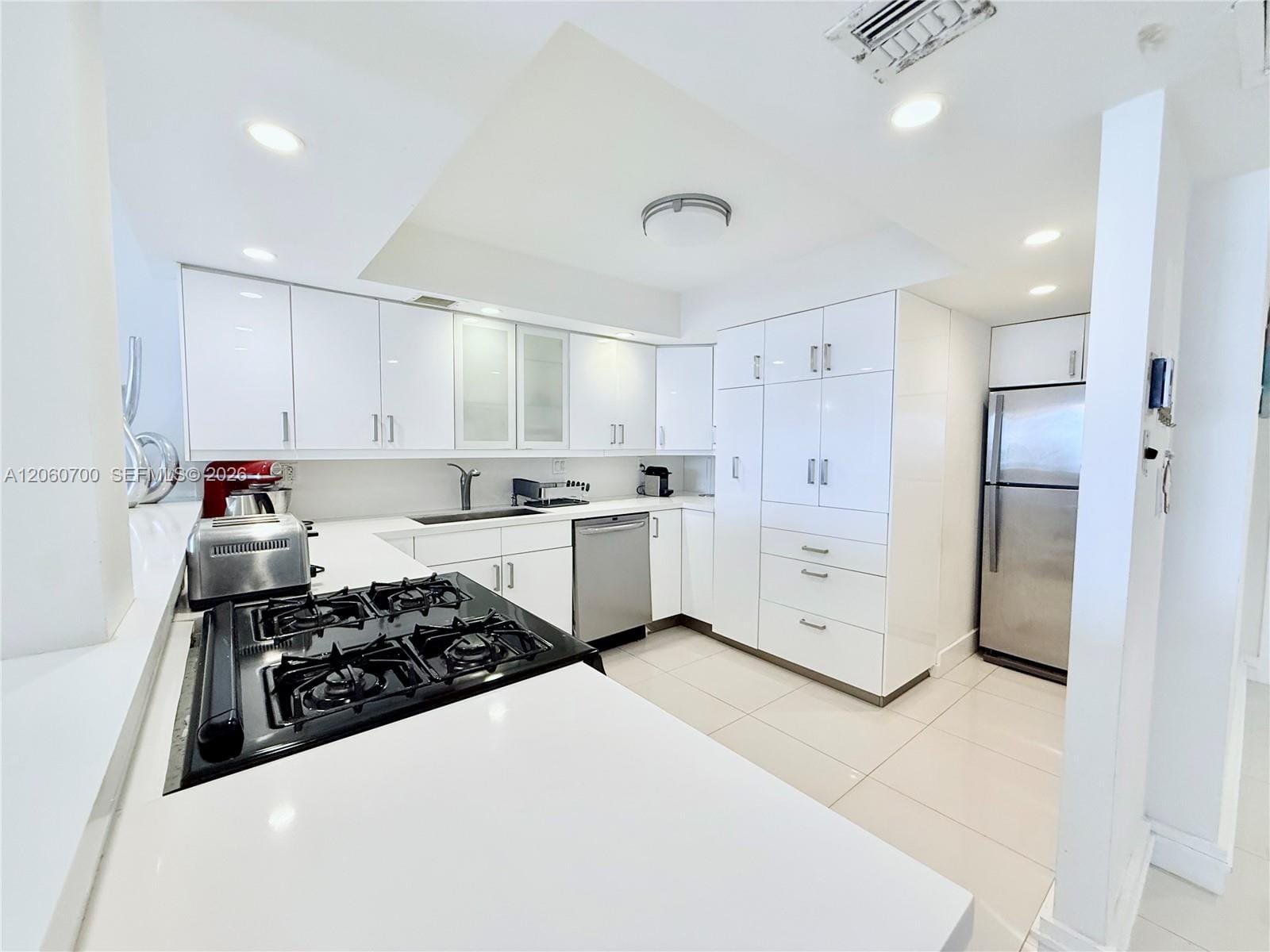 3140 S Ocean Drive 310 — photo 3
