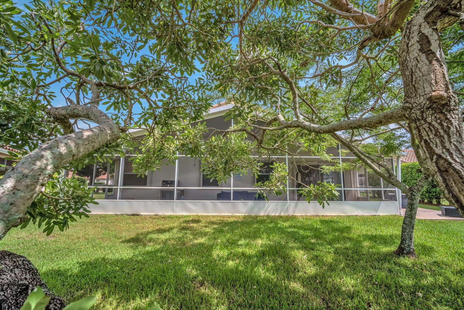 8576 WINDY Circle — photo 5
