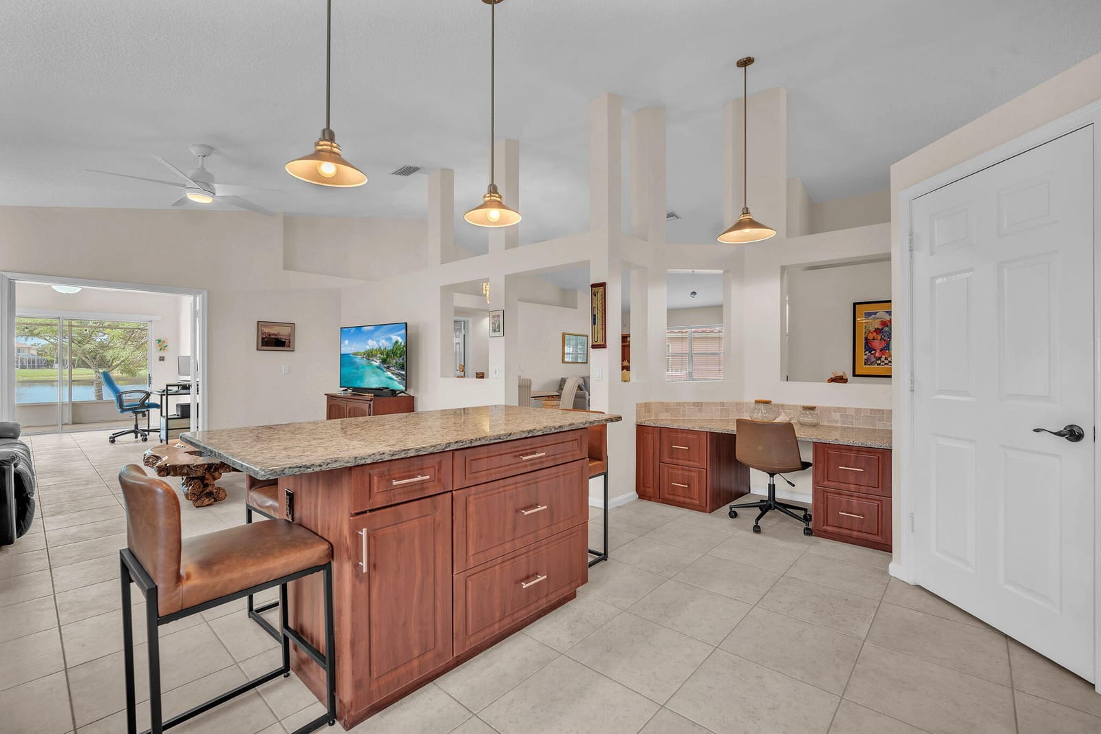 8576 WINDY Circle — photo 9