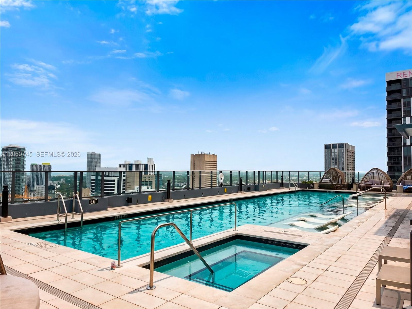121 NE 5th Street 504, Miami, FL 33132 photo 23