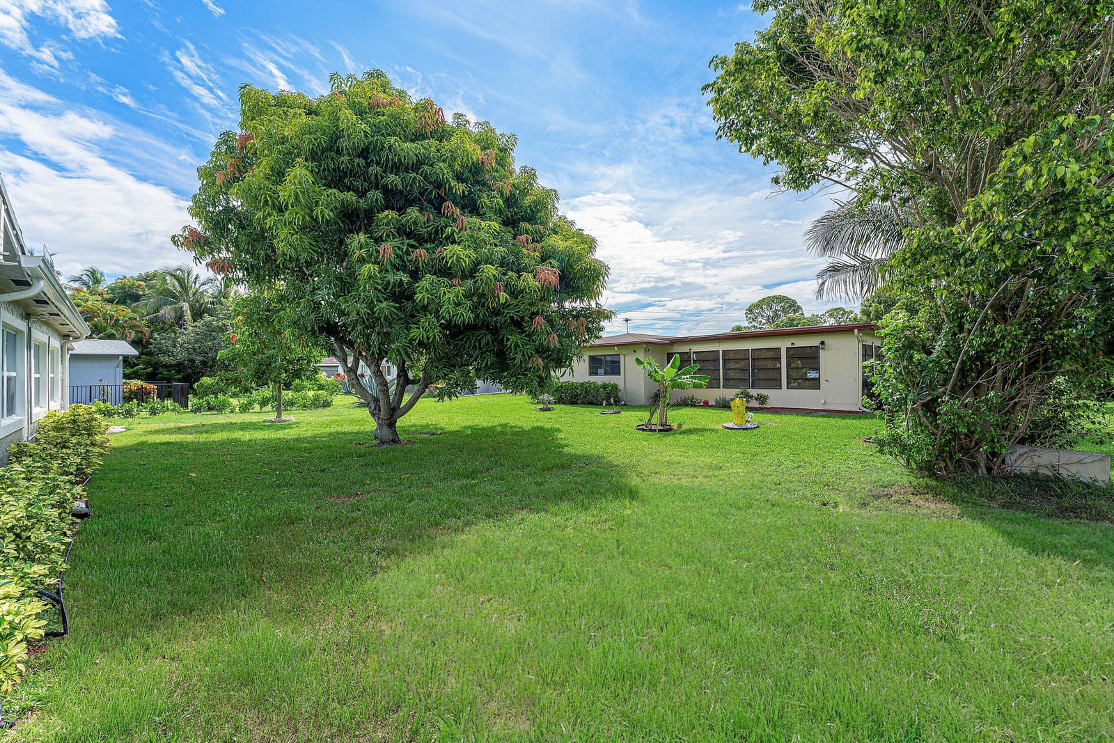 14598 SUNNY WATERS Lane — photo 12