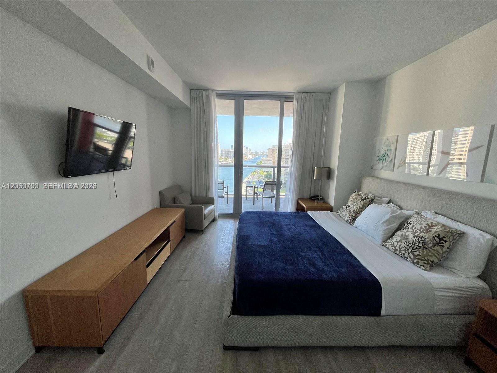 2602 E Hallandale Beach Boulevard 1105 — photo 4