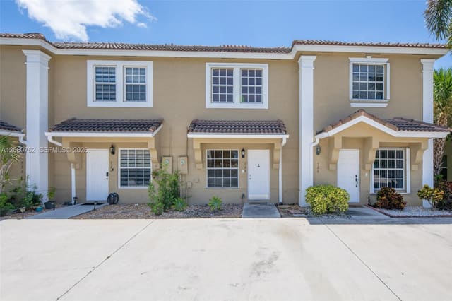 728 SW 122nd Avenue, sold in ZIP 33025, Miramar, FL