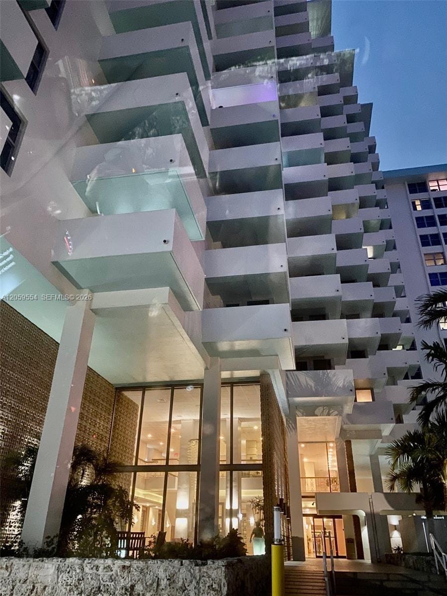 2899 Collins Avenue 450 — photo 1