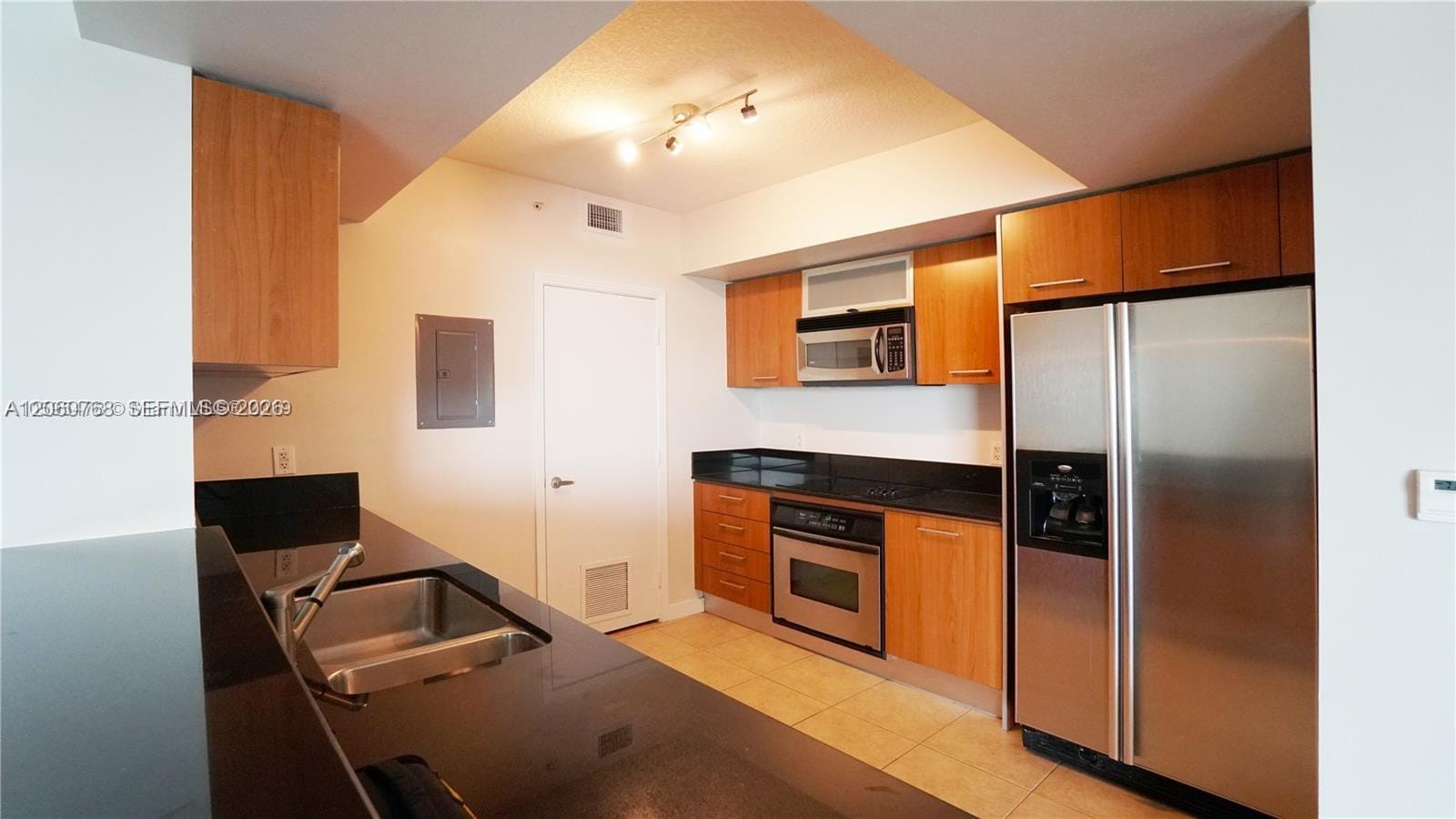9066 SW 73rd Court 1810, Miami, FL 33156 photo 7