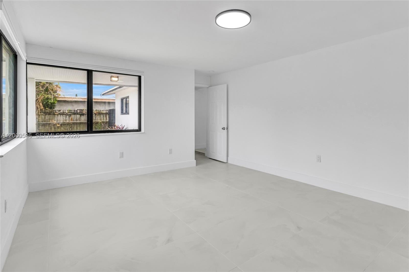 30 NE 193rd Terrace, Miami, FL 33179 photo 13