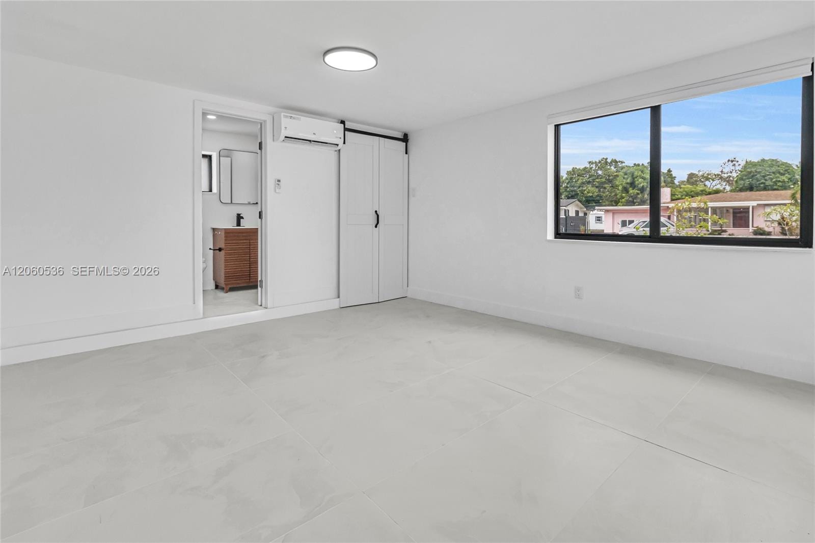 30 NE 193rd Terrace, Miami, FL 33179 photo 14