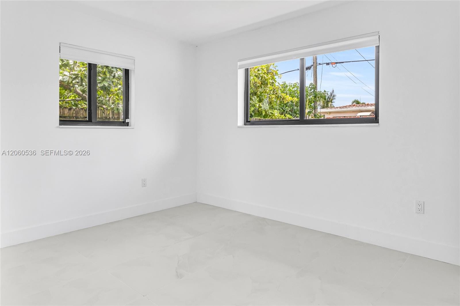 30 NE 193rd Terrace, Miami, FL 33179 photo 21