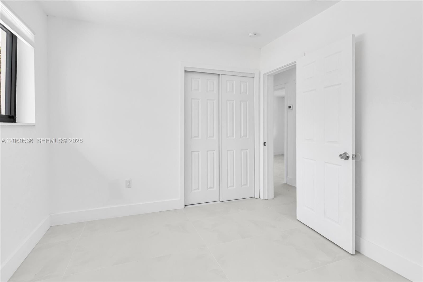 30 NE 193rd Terrace, Miami, FL 33179 photo 23