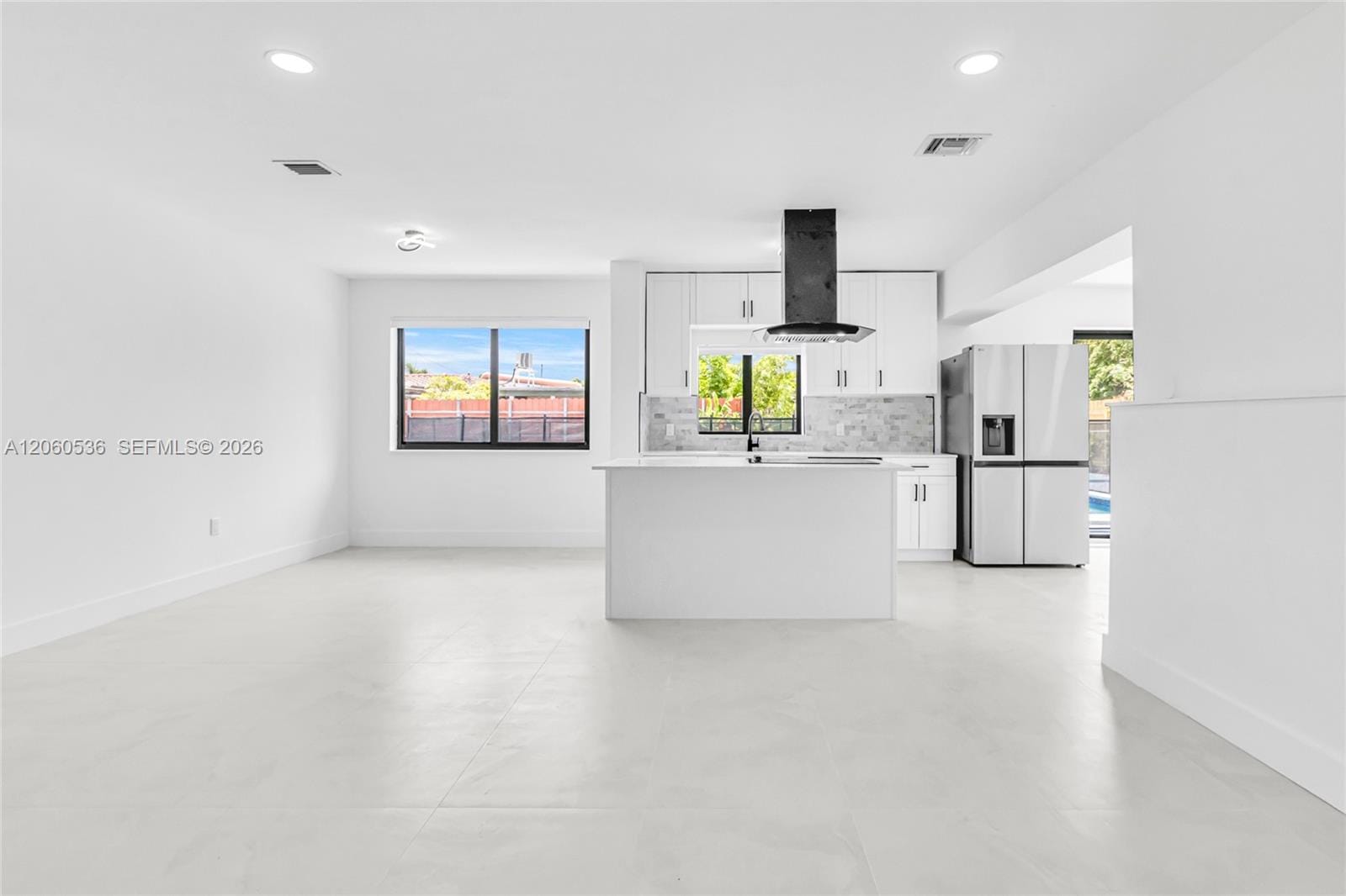 30 NE 193rd Terrace, Miami, FL 33179 photo 4
