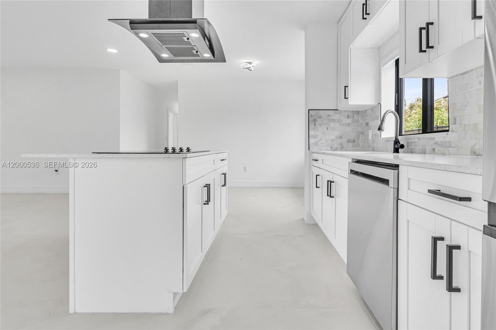 30 NE 193rd Terrace, Miami, FL 33179 photo 7
