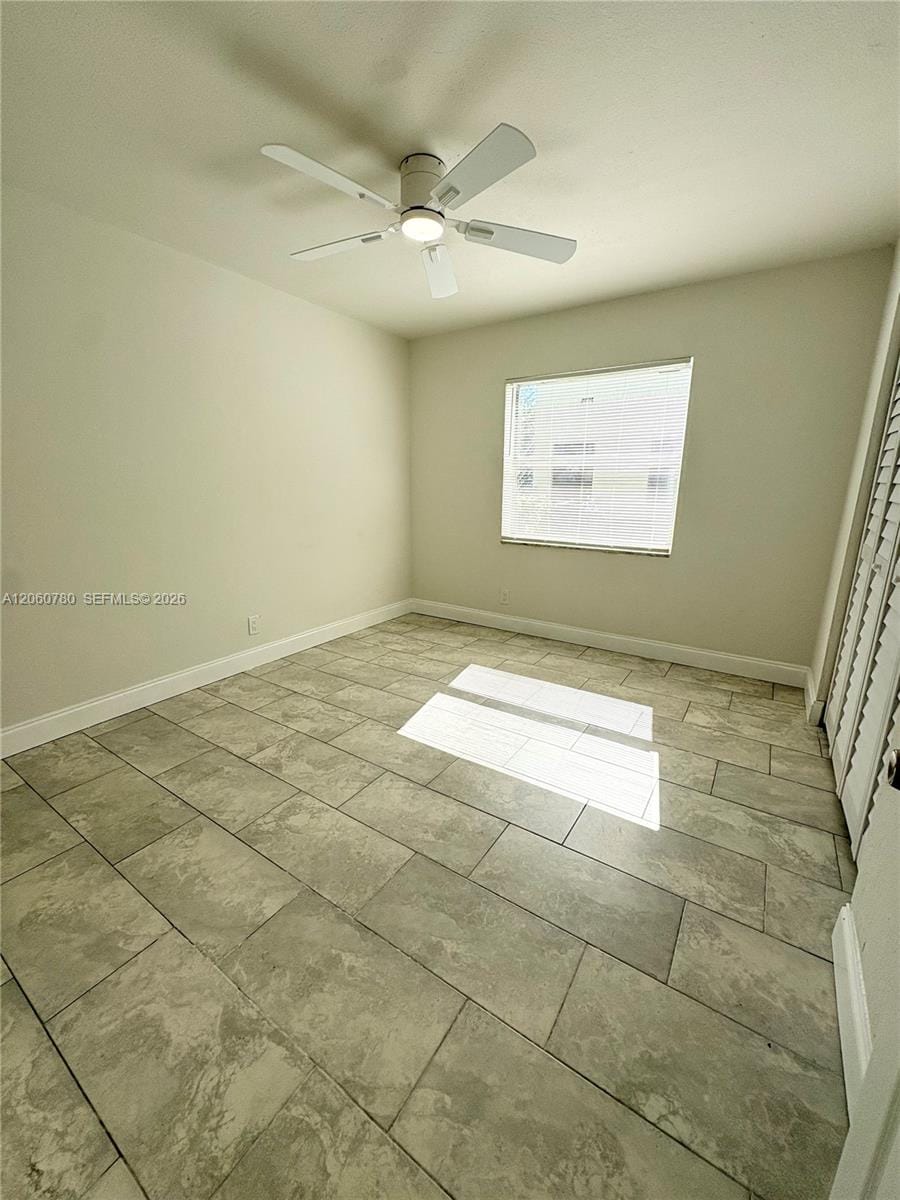 4119 Woodside Drive 2 — photo 4