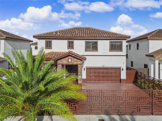 23010 SW 114th Path, Miami, FL 33170