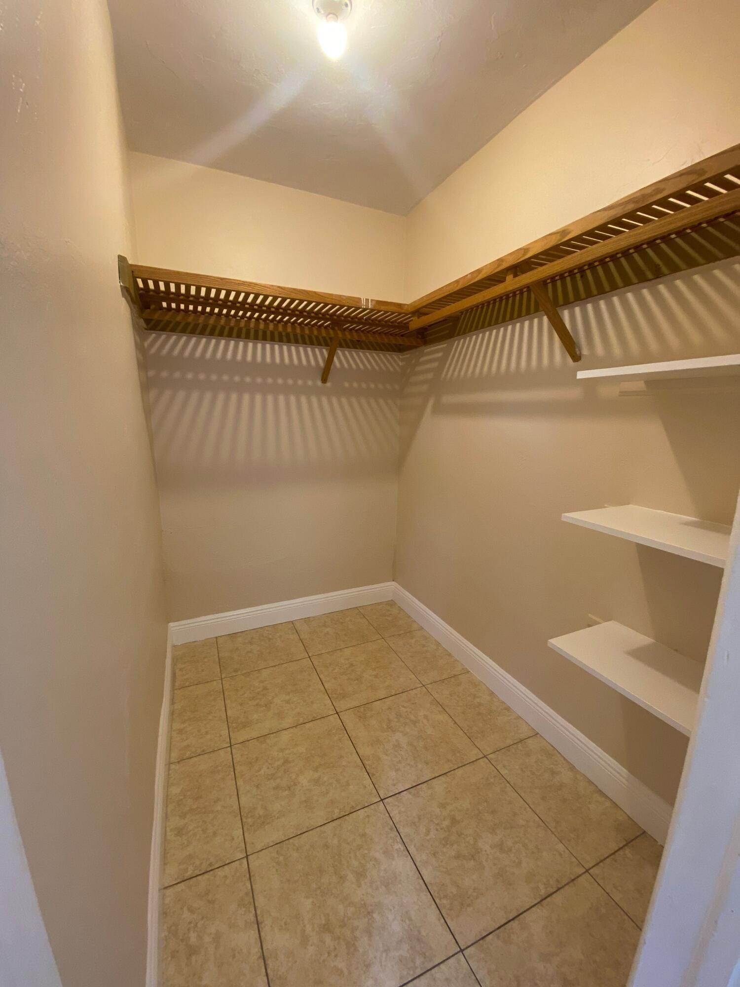 4820 Maine Street 1 — photo 6