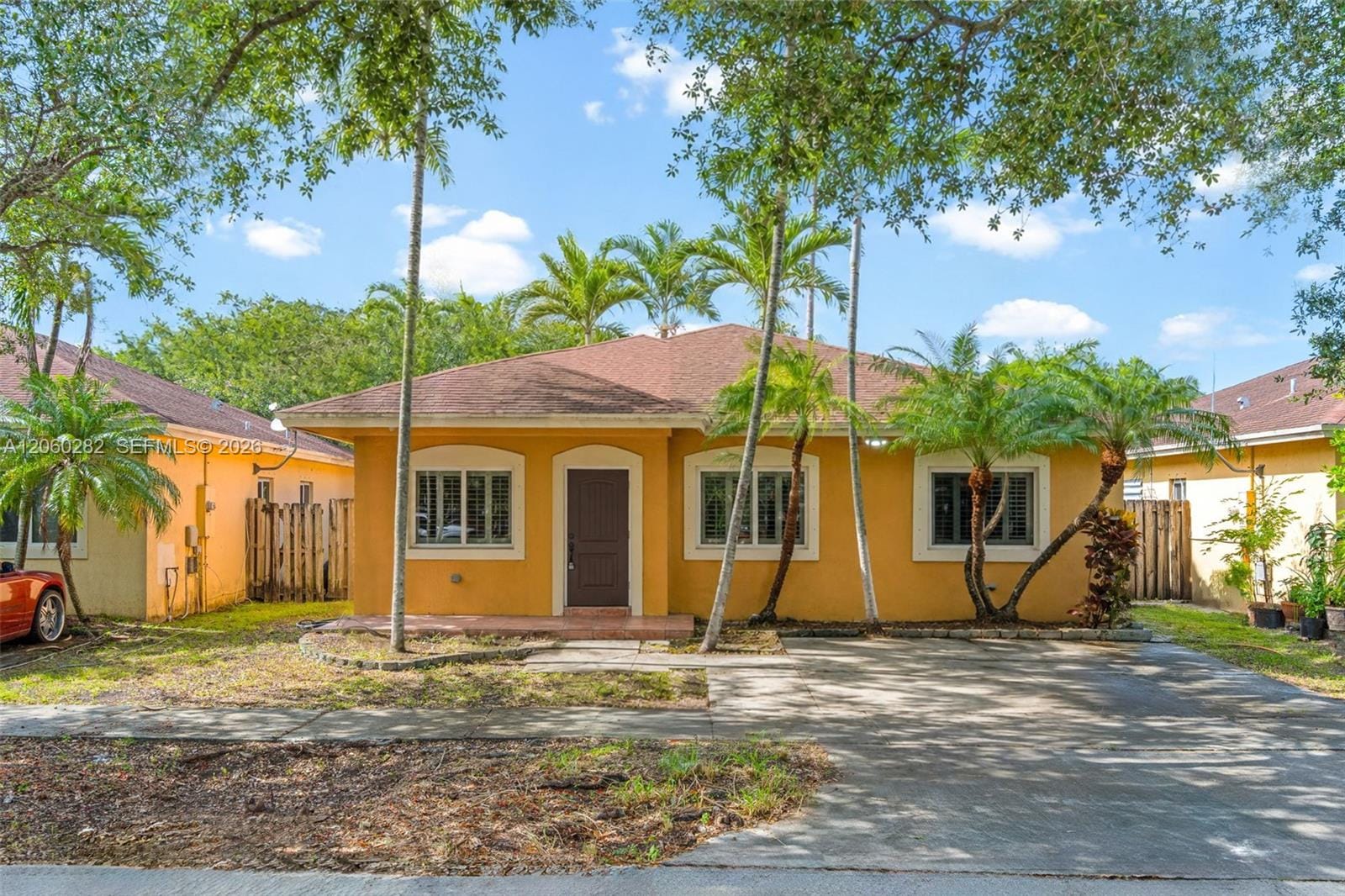 1523 SW 2nd Court — photo 4