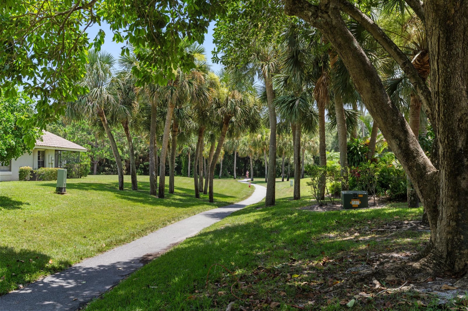 471 Ashwood Place, Boca Raton, FL 33431 photo 19