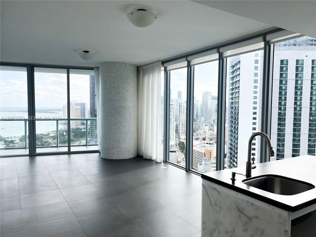 888 Biscayne Boulevard 3701, Miami, FL 33132