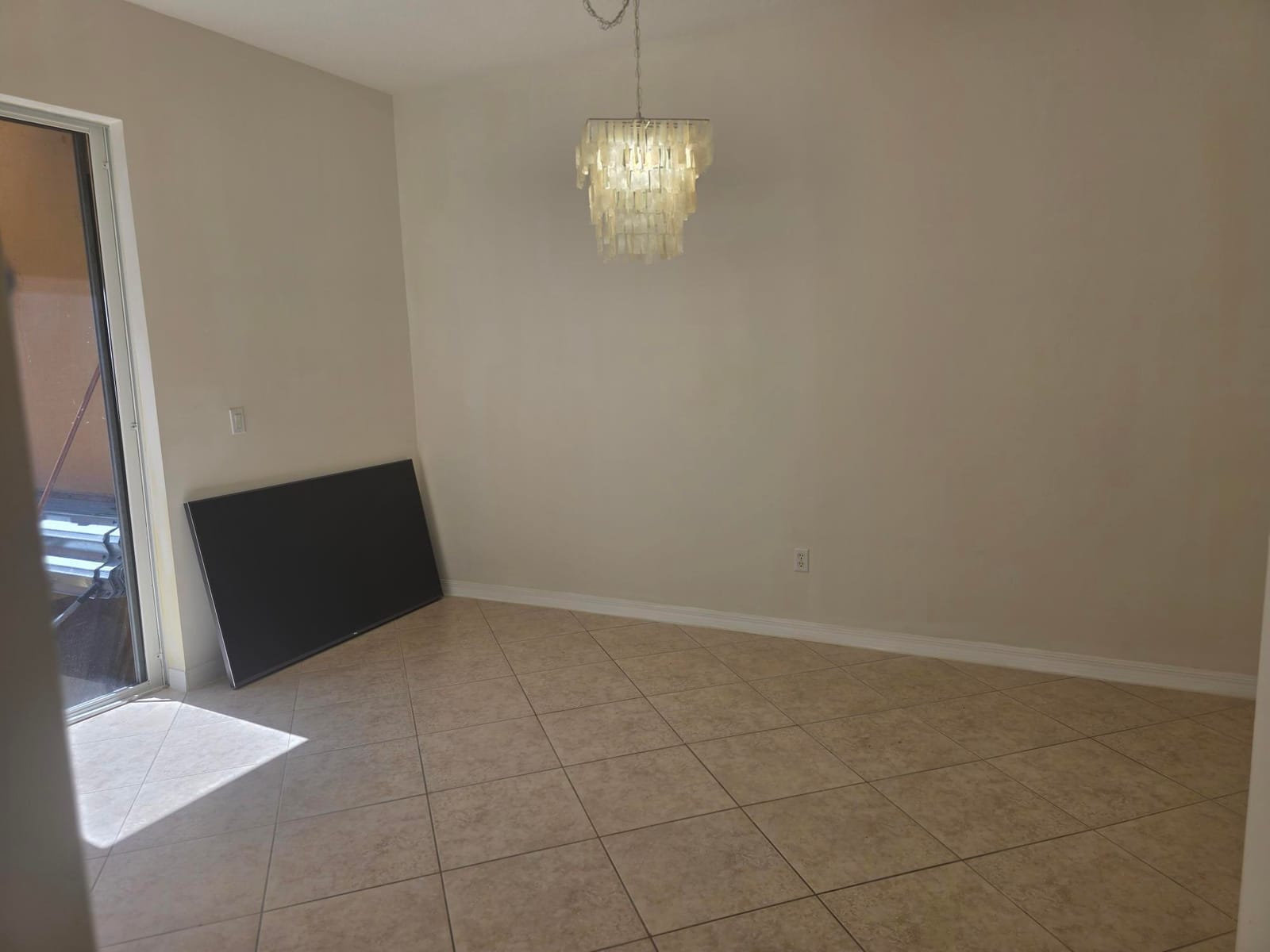 2319 MARINER Court 2706 — photo 8