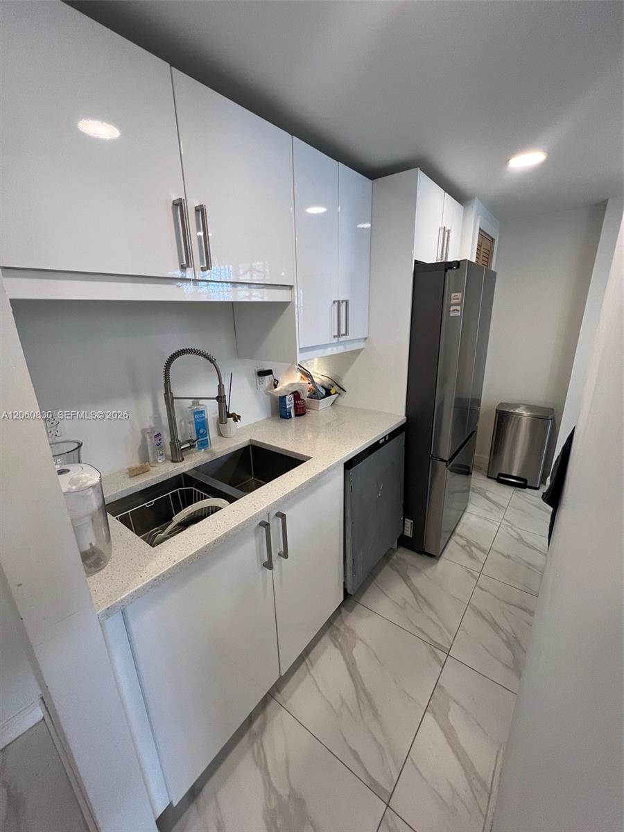 1390 Ocean Drive 101 — photo 11