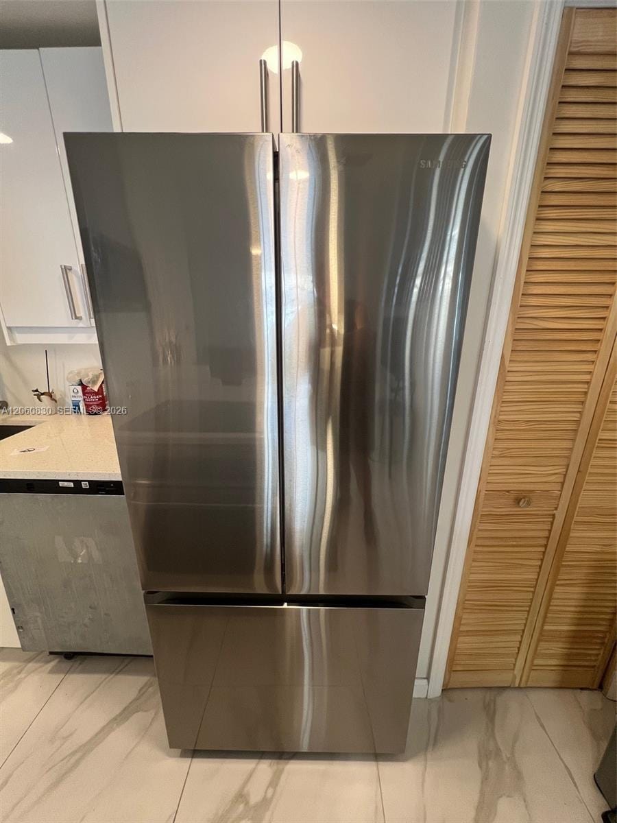 1390 Ocean Drive 101 — photo 12