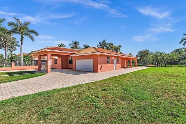 279 NW 119th Avenue, Sweetwater Subd, Miami, FL