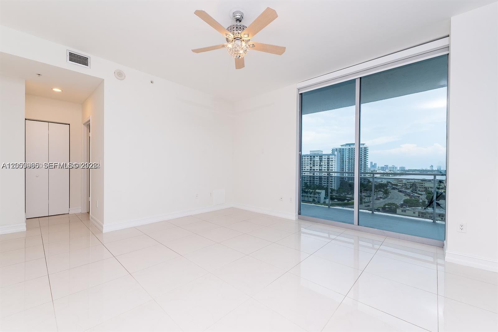 7901 Hispanola Avenue 1012, North Bay Village, FL 33141 photo 14