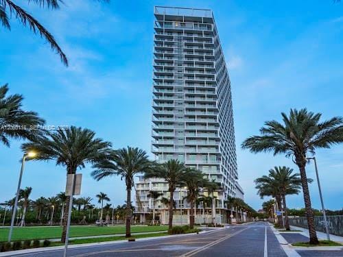 2000 Metropica Way 1105, Sunrise, FL 33323 photo 23