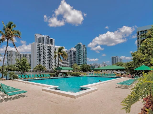 1000 Parkview Drive 505, Oceanview Park, Hallandale Beach, FL