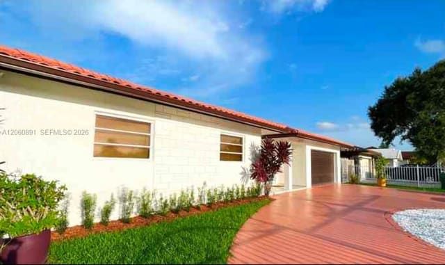 301 SW 136th Court 1, Miami, FL 33184