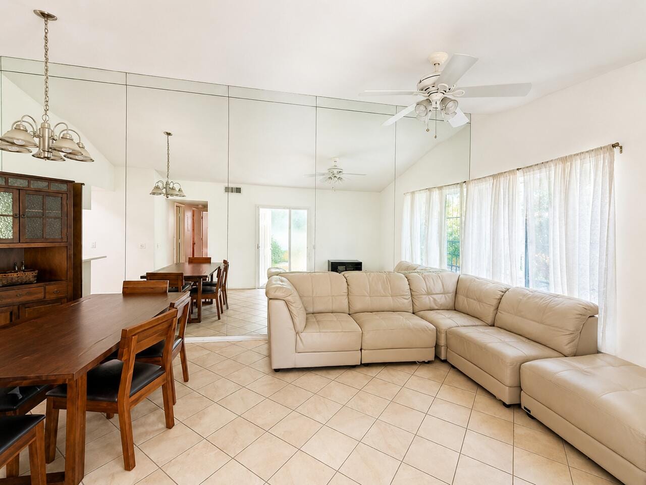 125 WATERSIDE Drive 125 — photo 10