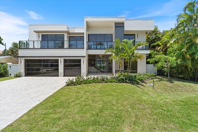13 EASTVIEW Avenue, Eastview, Delray Beach, FL