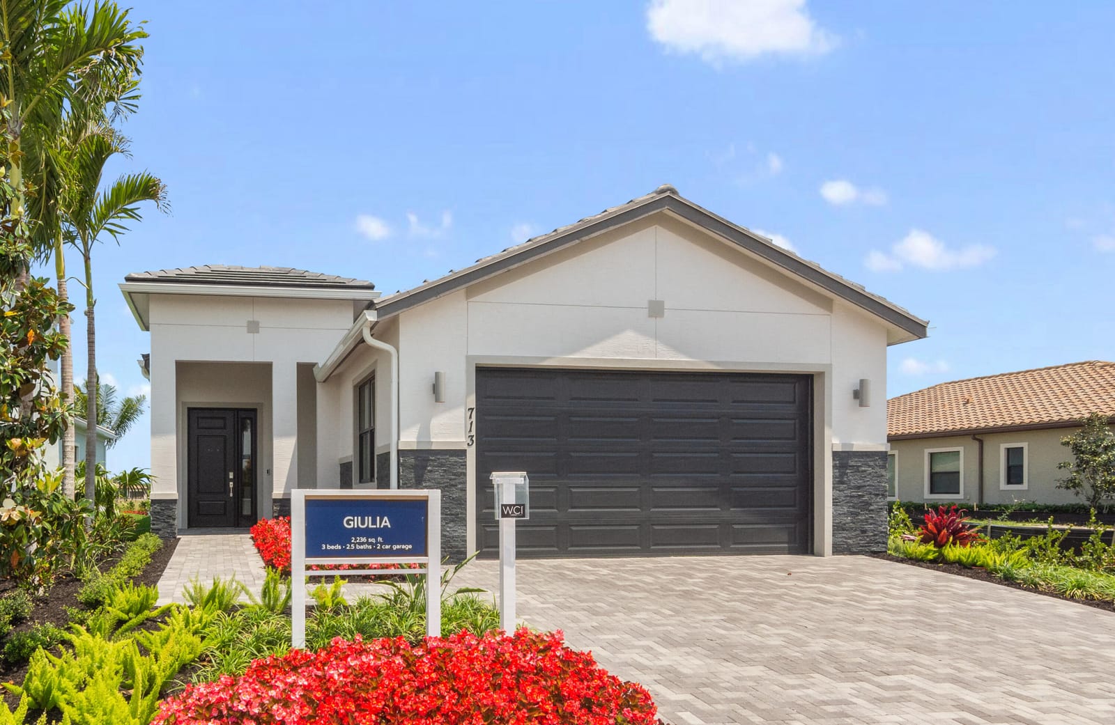 713 SE Fascino Circle, Port St. Lucie, FL 34984