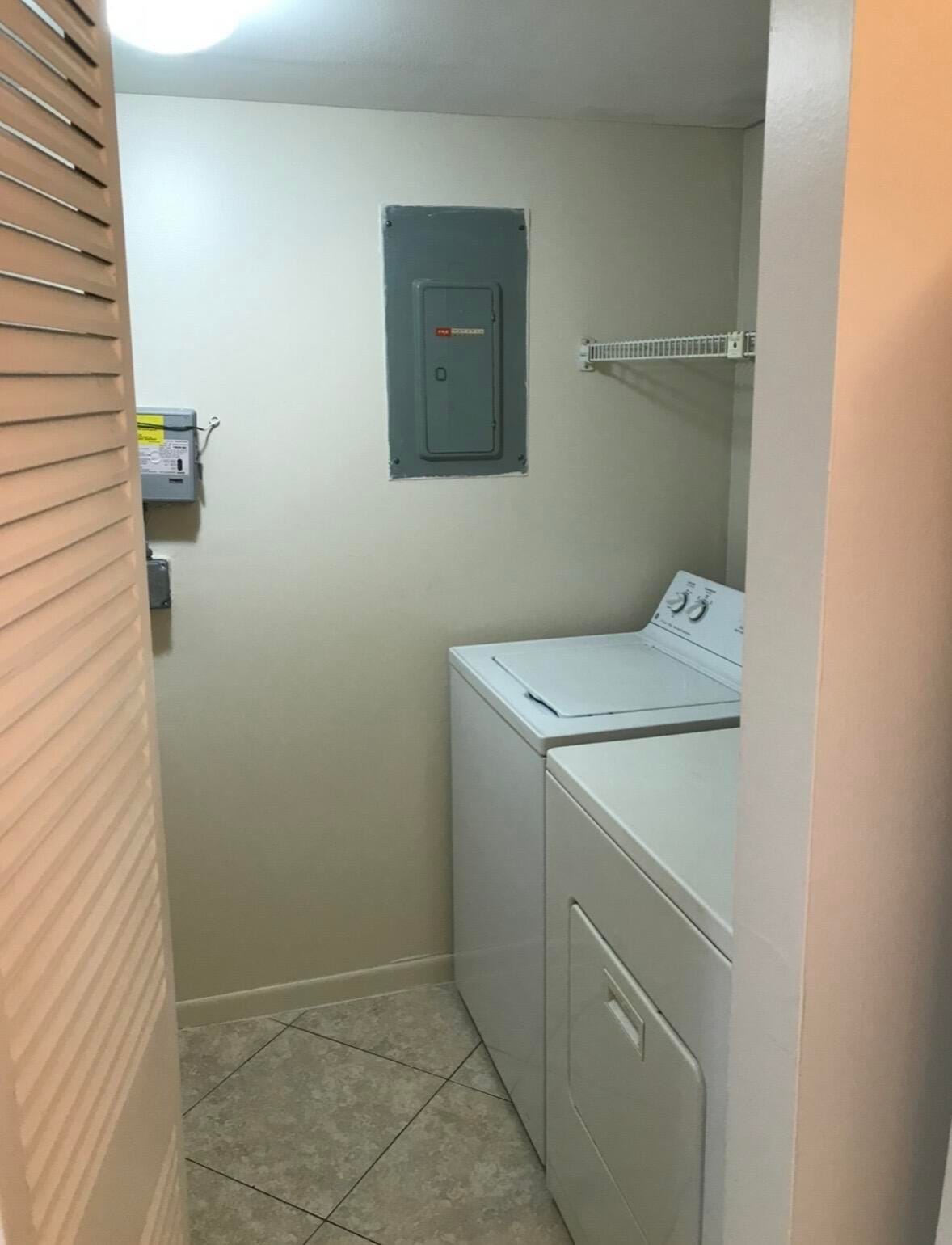 117 LAKE PINE Circle A-1 — photo 10