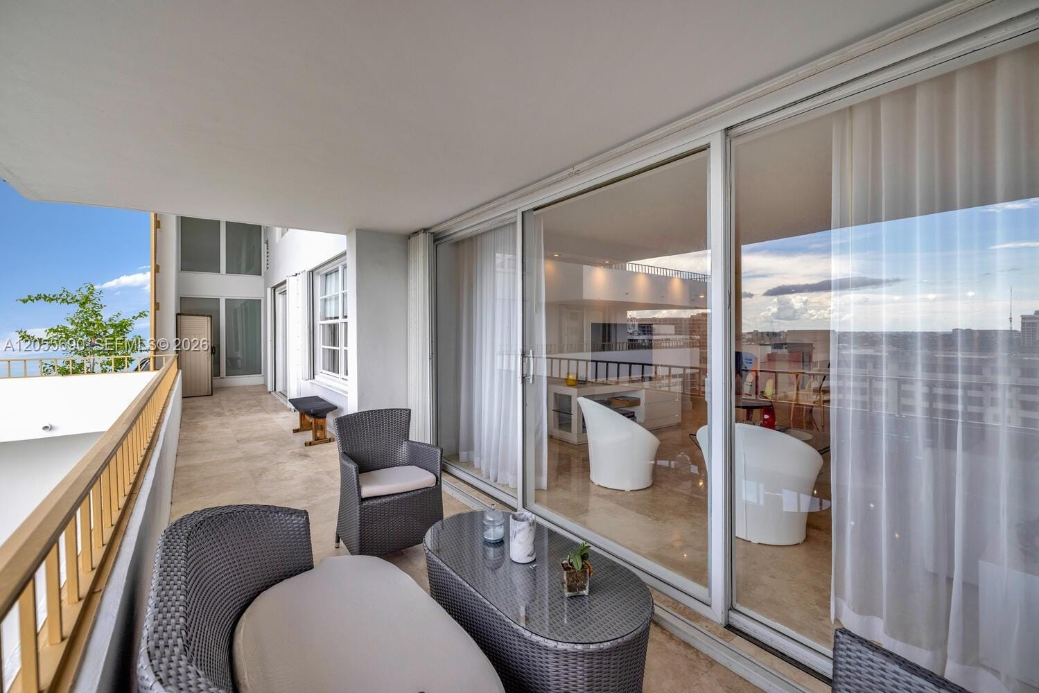 155 Ocean Lane Drive 1111 — photo 3