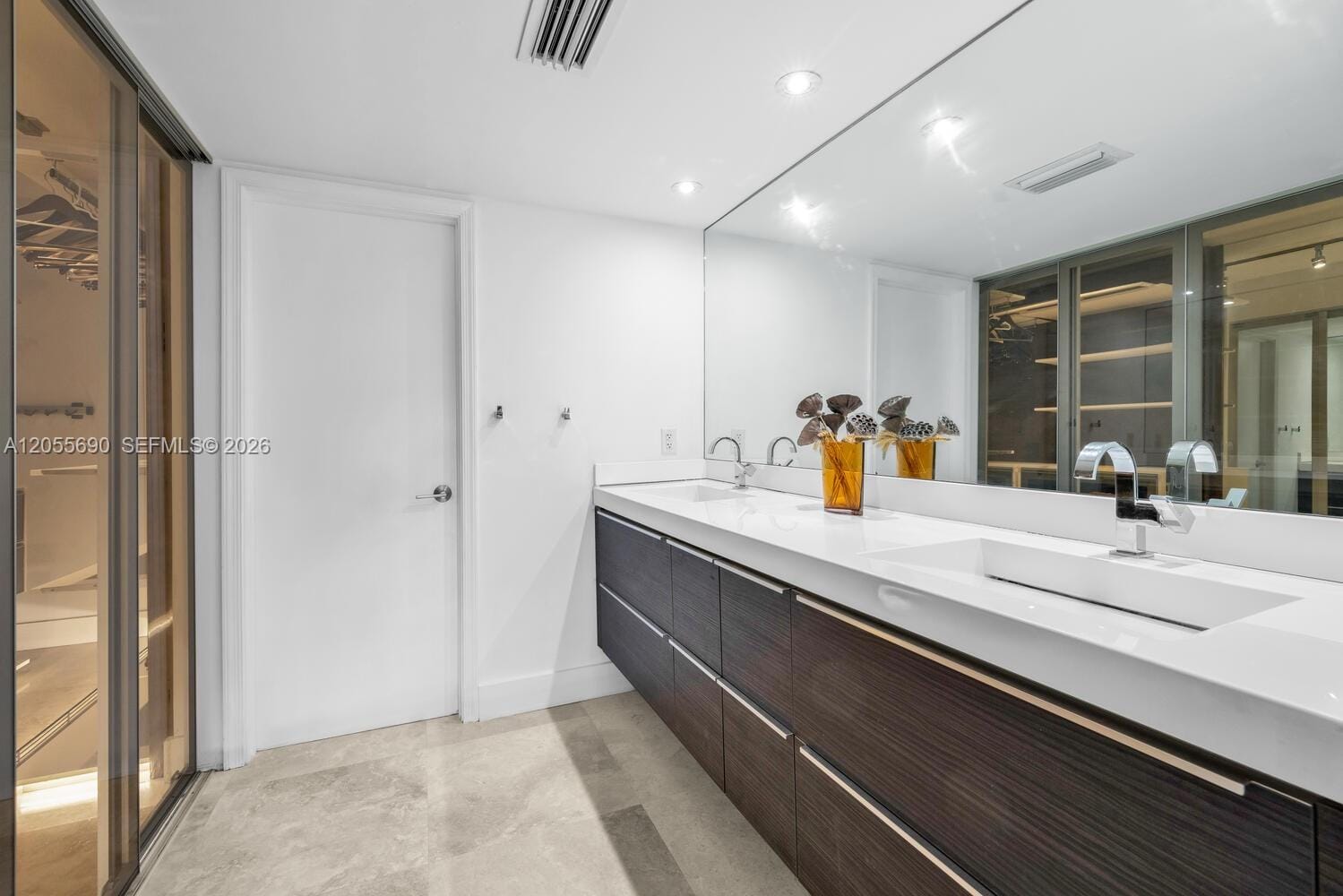 155 Ocean Lane Drive 1111 — photo 9