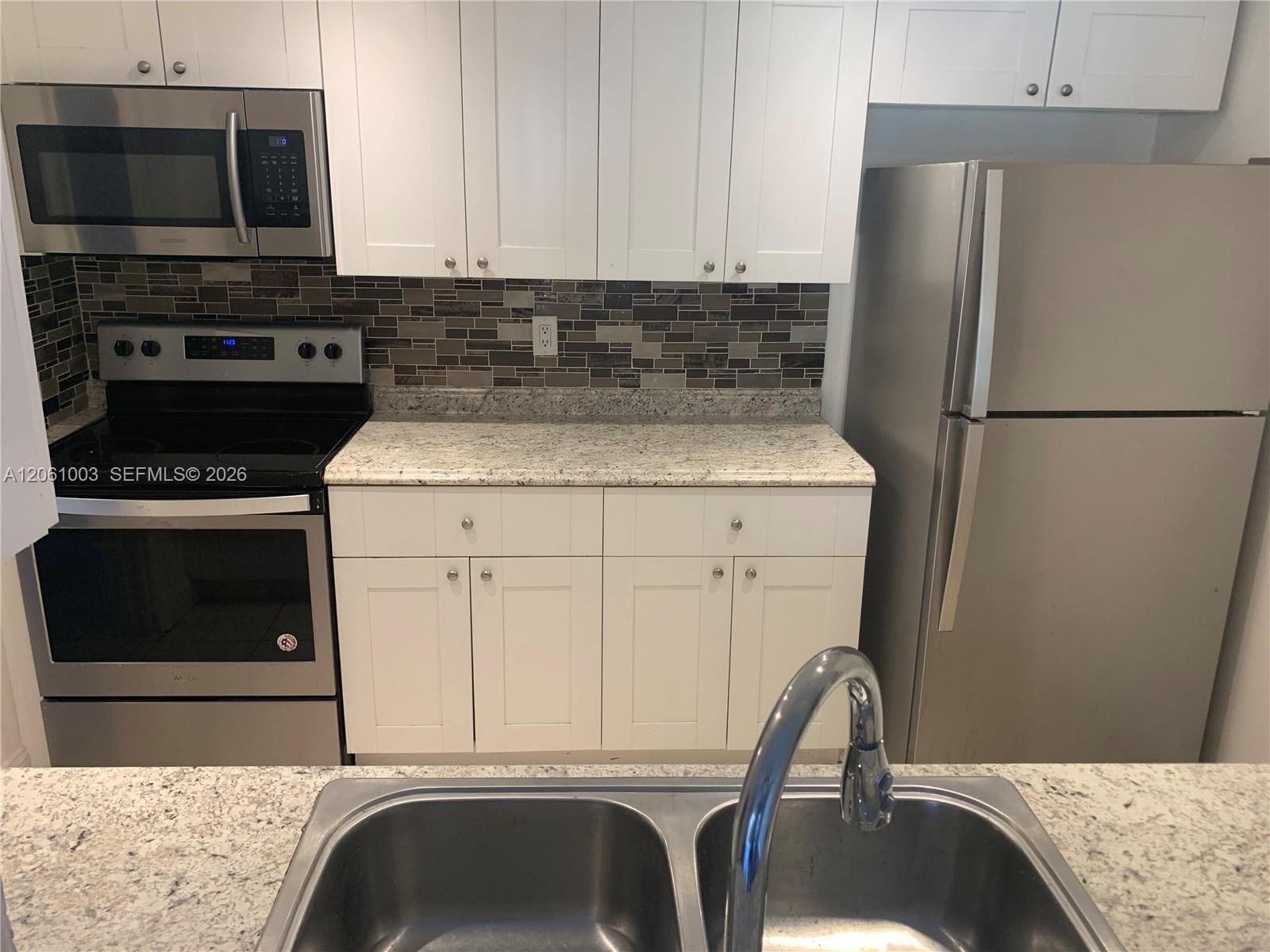 3246 N Pine Island Road 101 — photo 8