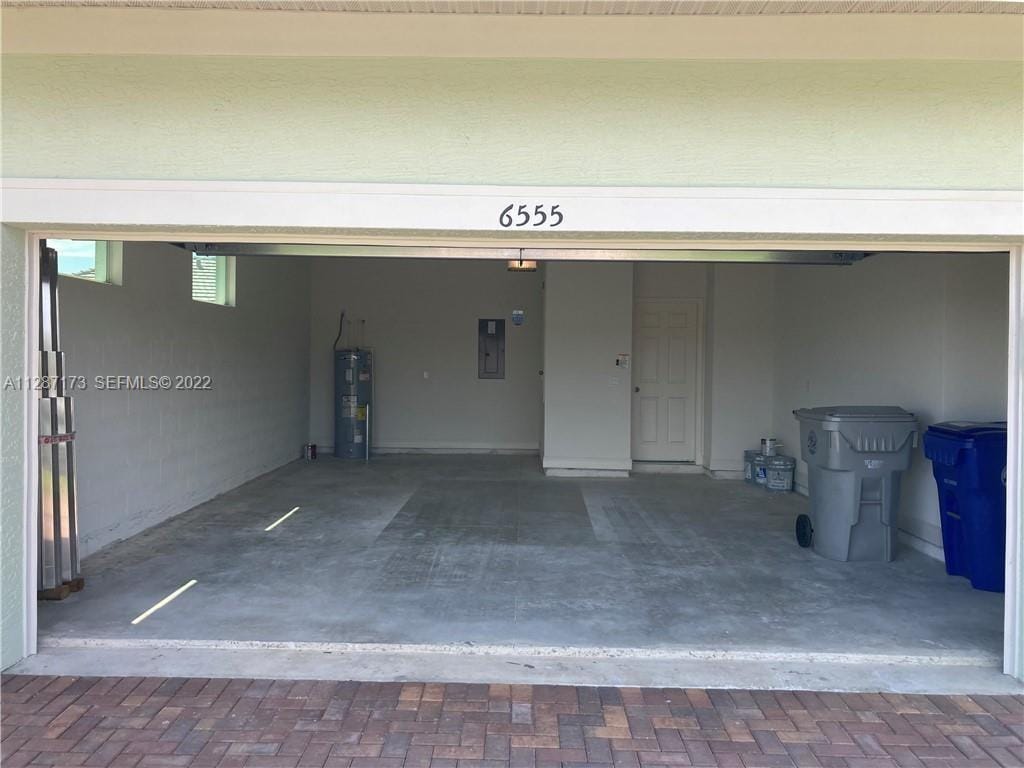 6555 Barbados Court — photo 5