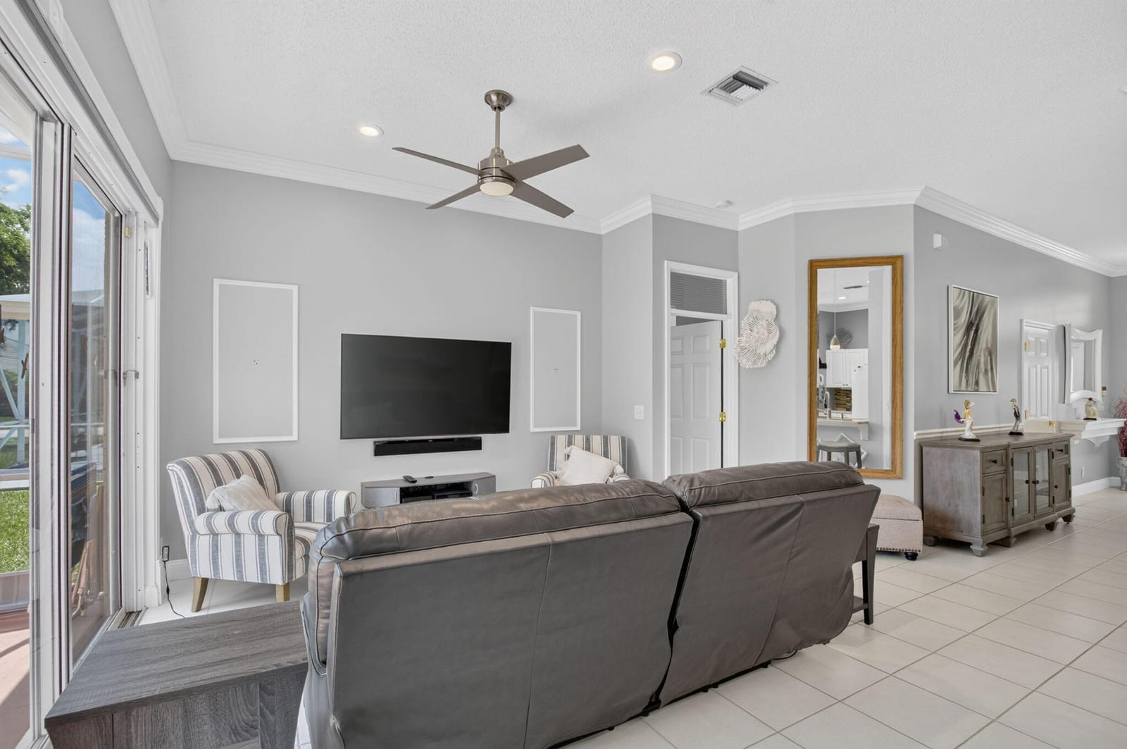 7955 Rockford Road — photo 8