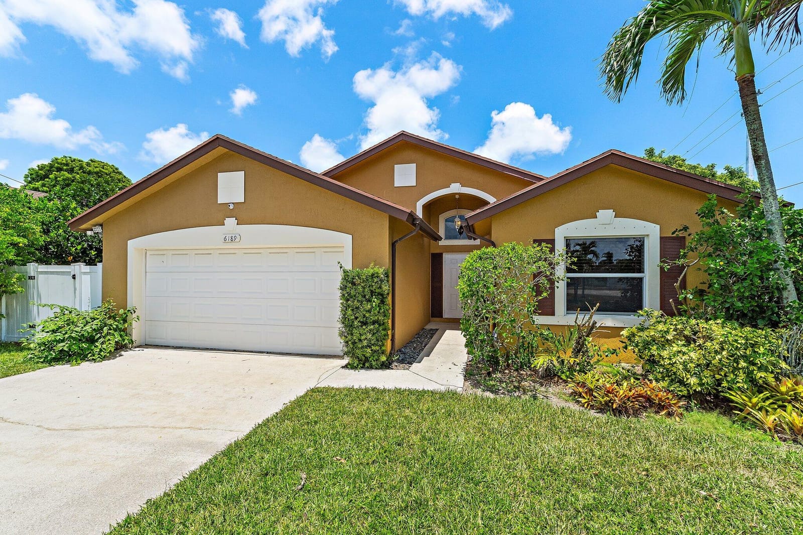 6189 Adams Street, Jupiter, FL 33458 photo 9