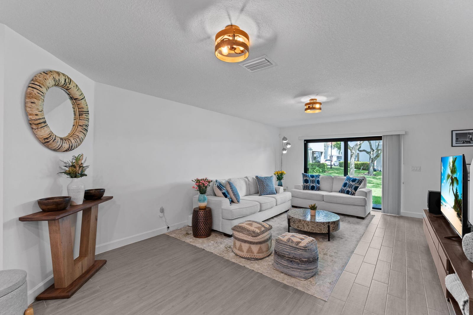 6001 Woods Edge Circle — photo 12