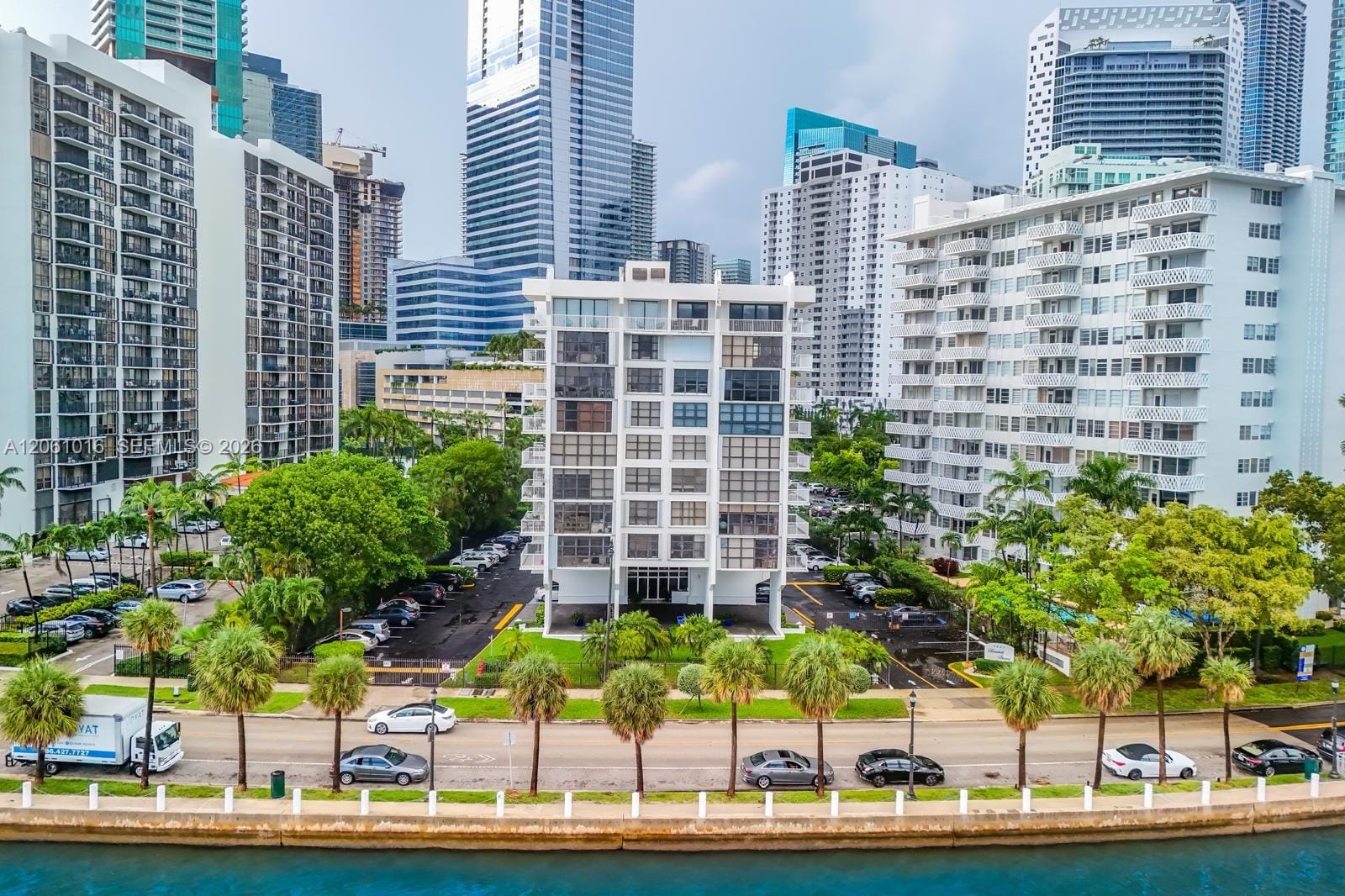 1440 Brickell Bay Drive 401, Miami, FL 33131 photo 3