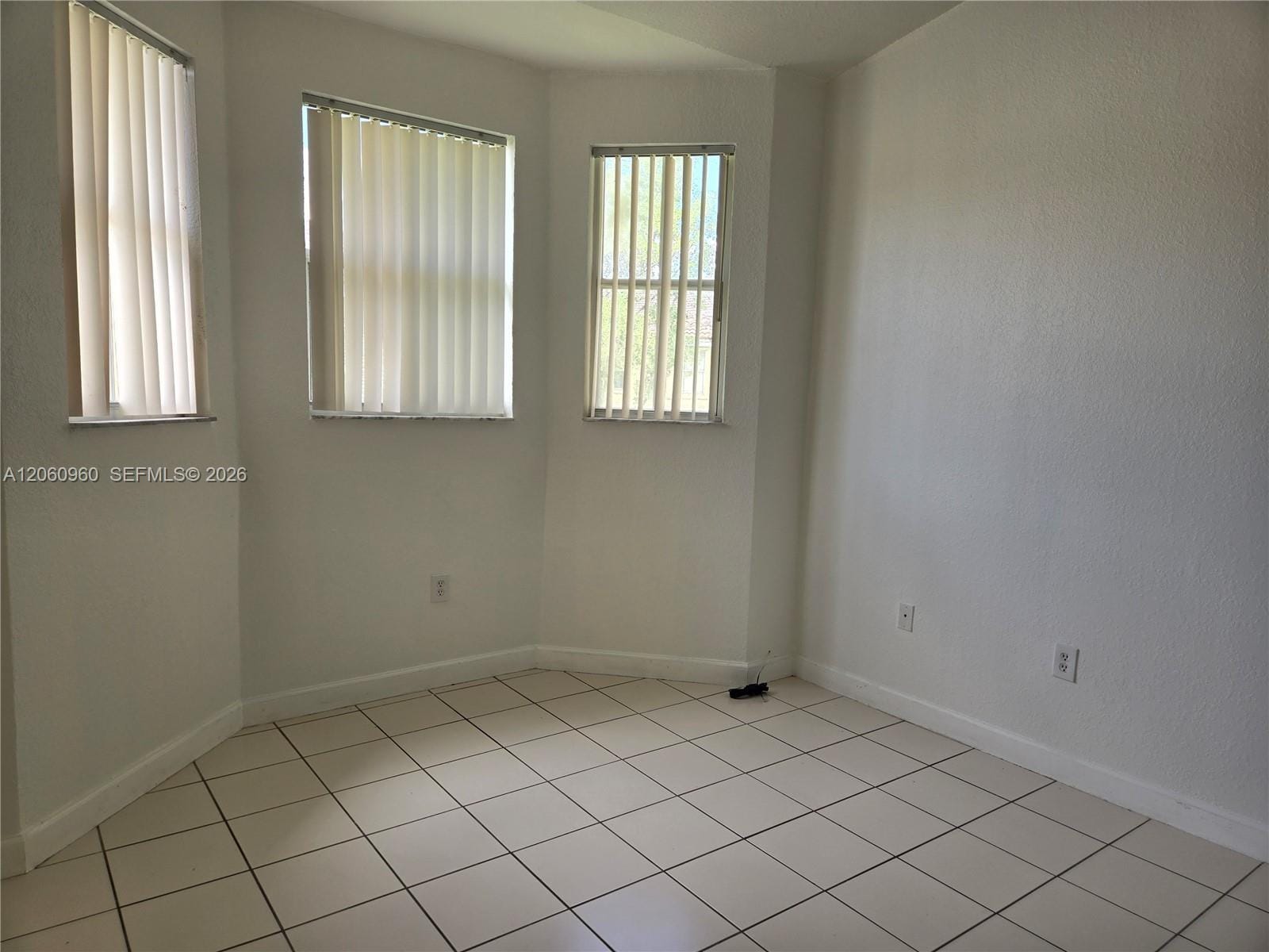 2758 SE 17th Avenue 203 — photo 6