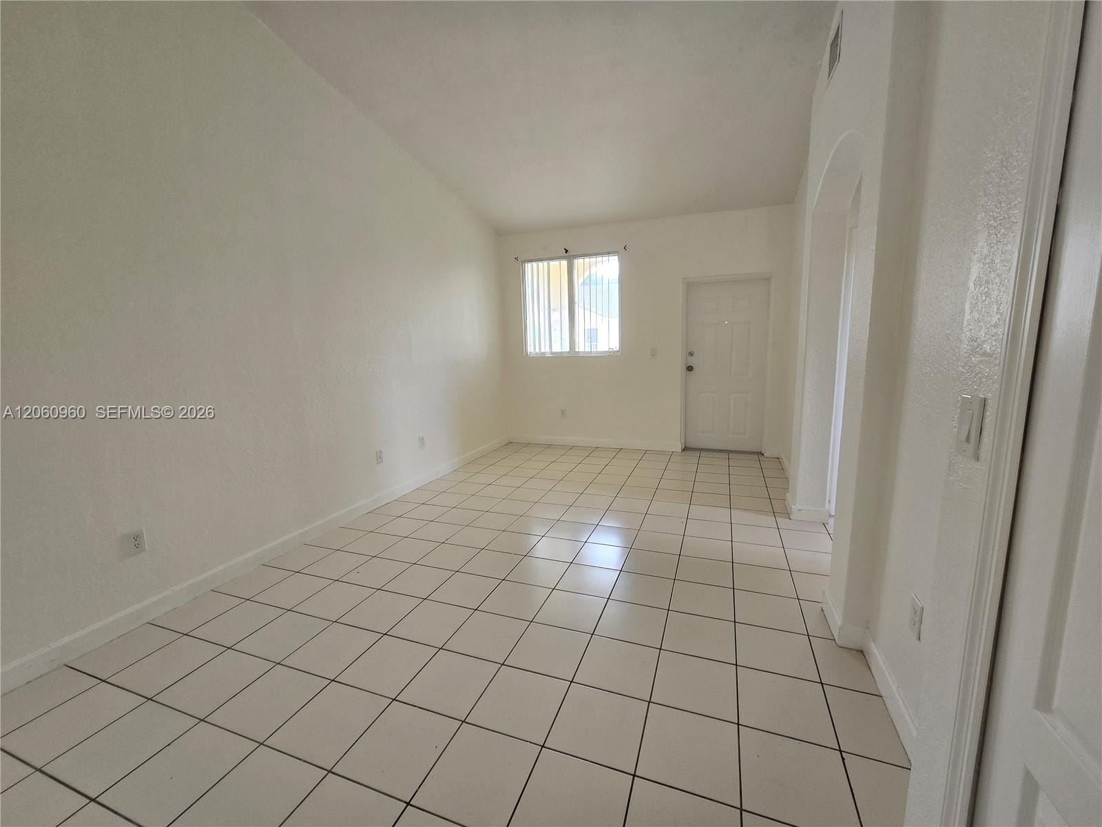 2758 SE 17th Avenue 203 — photo 10