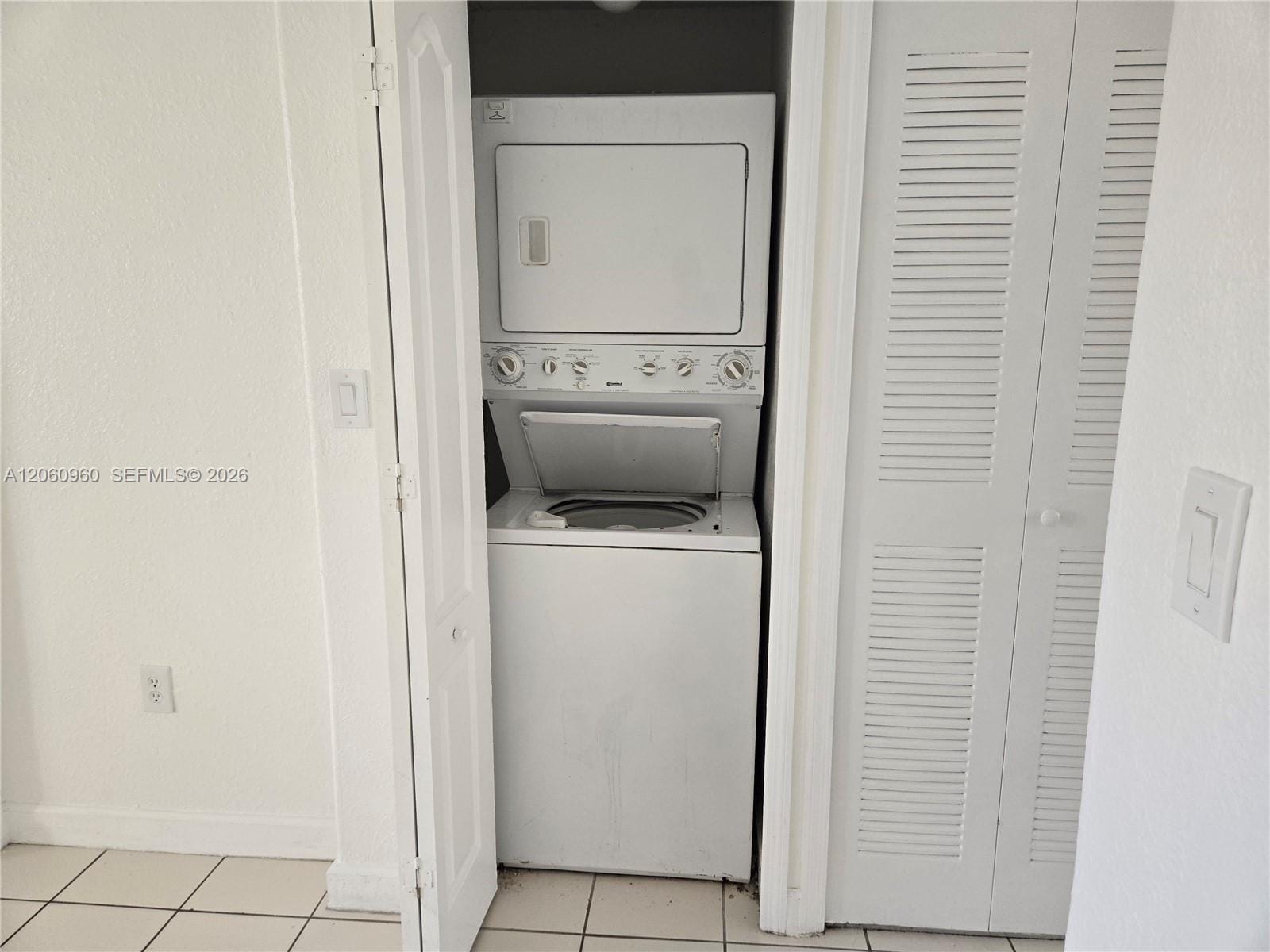 2758 SE 17th Avenue 203 — photo 3
