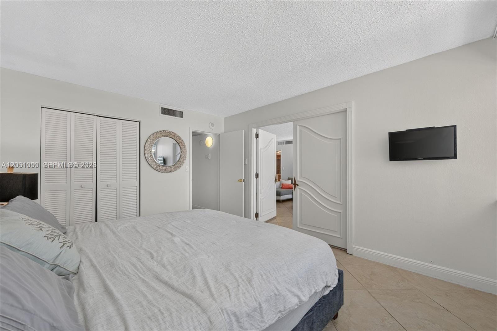 2030 S Ocean Drive 723 — photo 3