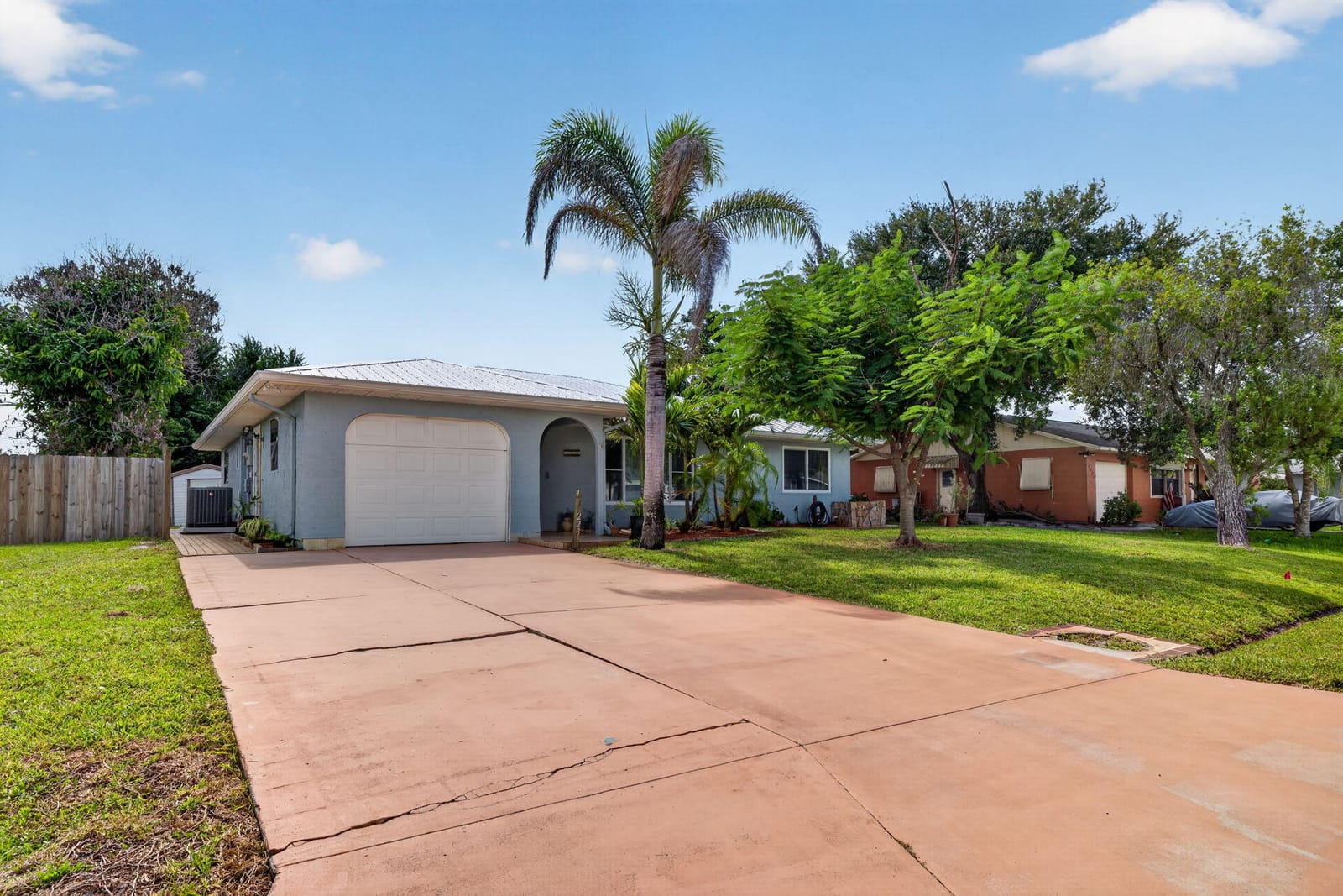 2231 SE Glover Street — photo 4