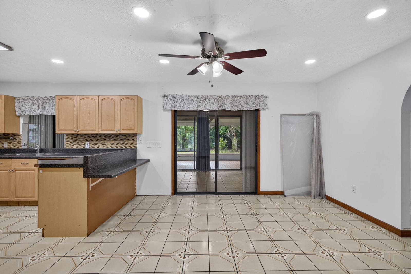 2231 SE Glover Street — photo 10